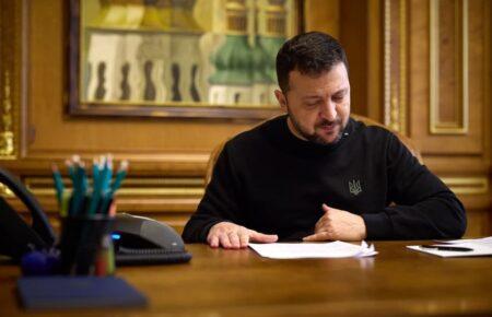 Зеленський підписав закон: Уряд може призупинити виплати по зовнішньому держборгу до жовтня