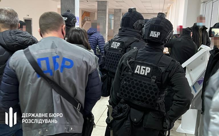Очільник Хмельницької прокуратури звільнився після початку розслідування щодо схеми Крупи