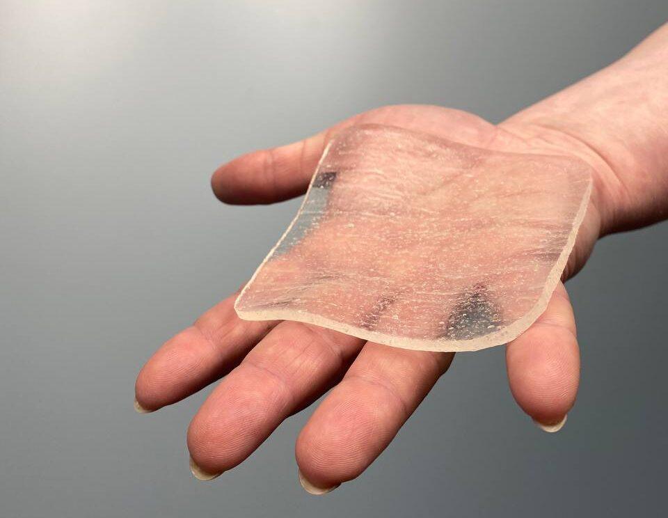 Природні полімери лагідні до людського організму: розробник про гідрогелеві повʼязки