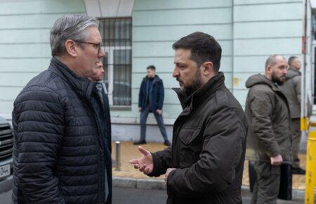 Російський БпЛА летів неподалік від місця перемовин Стармера та Зеленського — The Guardian