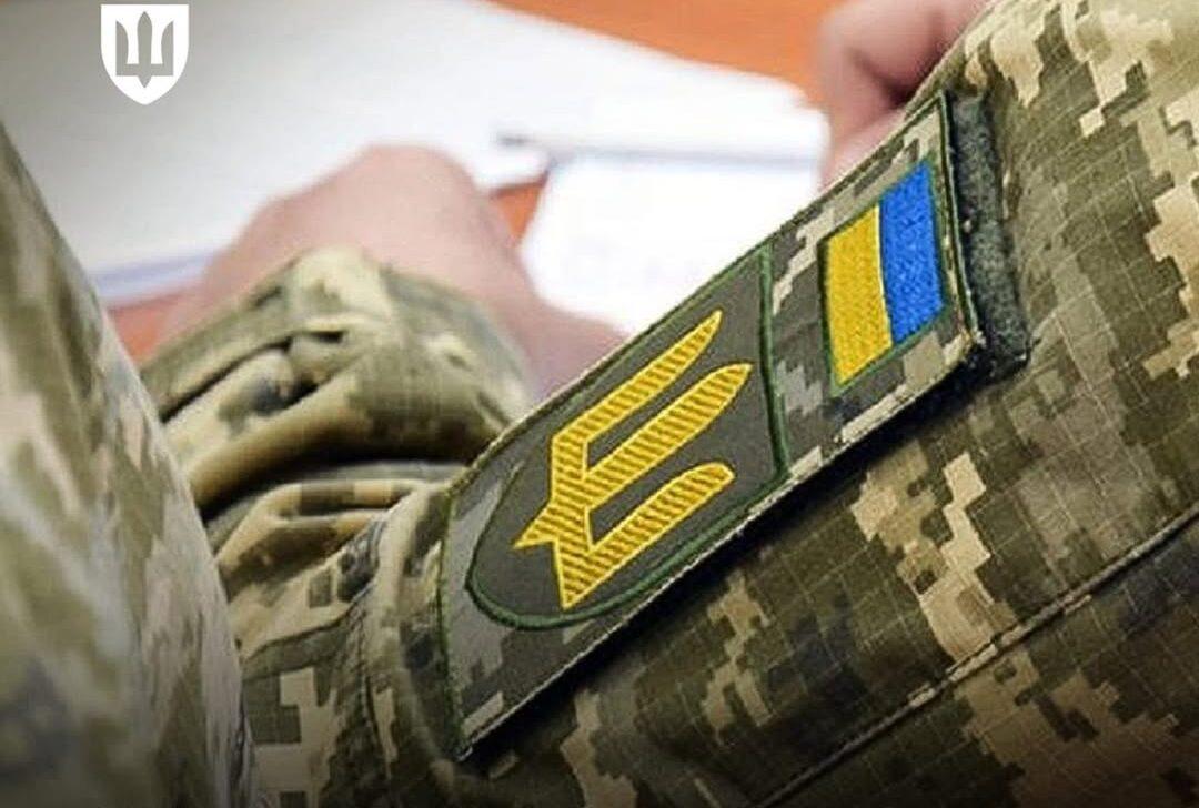 Військовослужбовці у віці 18-24 років зможуть здобувати вищу освіту, не перериваючи службу — Рустем Умєров