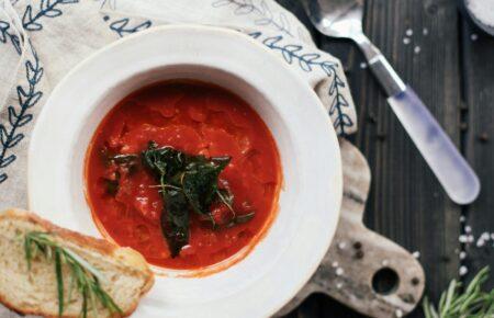 Коли подешевшає борщовий набір: розповів економіст