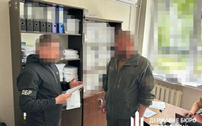 На Донеччині викрили командира, який незаконно виплатив підлеглій понад 800 тисяч грн «фронтових»