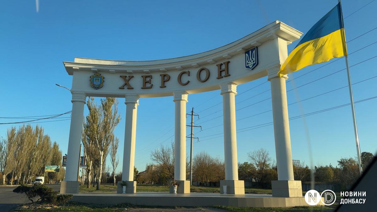 Окупанти обстріляли Дніпровський район Херсона, загинула жінка