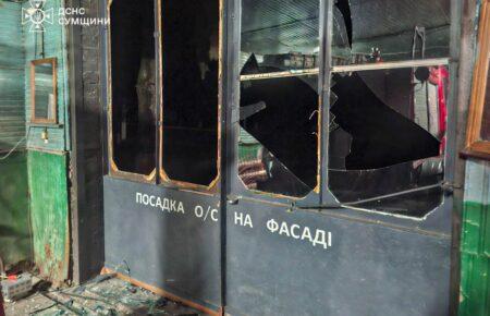 Уночі росіяни атакували Сумщину: постраждав рятувальник, пошкоджений підрозділ ДСНС та житловий сектор