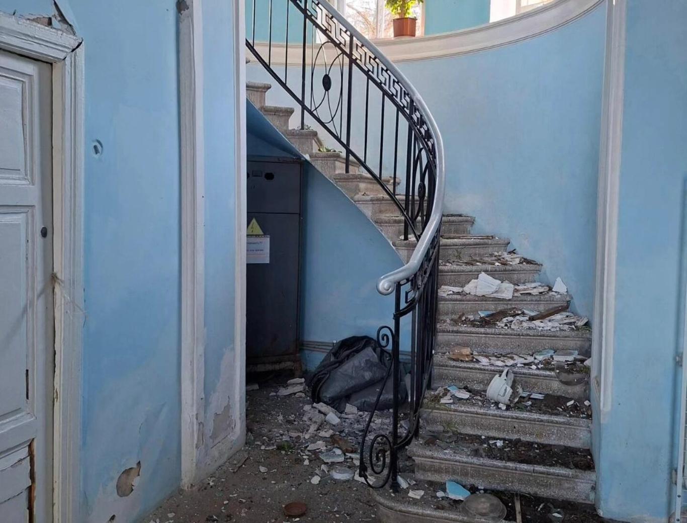 Російський обстріл в Одесі пошкодив будівлю планетарію