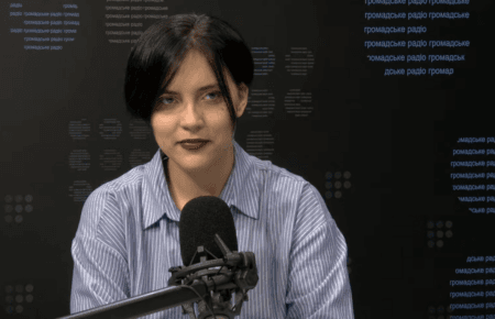 «Можуть запхати пропаганду навіть у математику»: як Росія змінює освіту і виховання в Криму