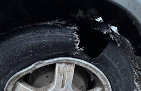 У Херсоні авто підірвалося на міні, постраждала родина з дітьми