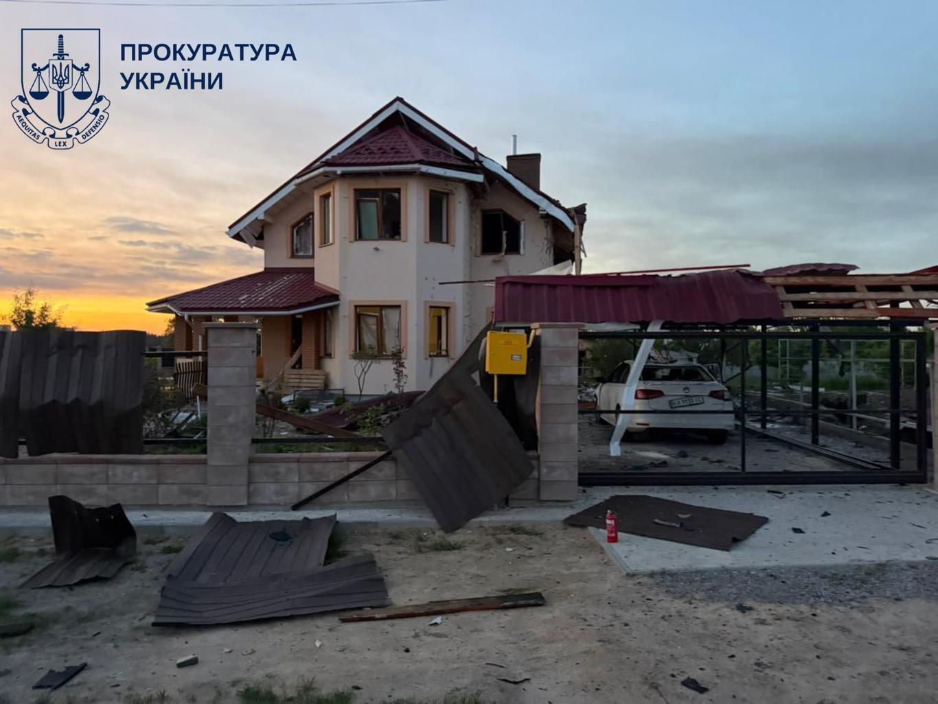 Двоє загиблих та дев’ятеро поранених, серед них немовля — наслідки масованої атаки РФ на Київщину