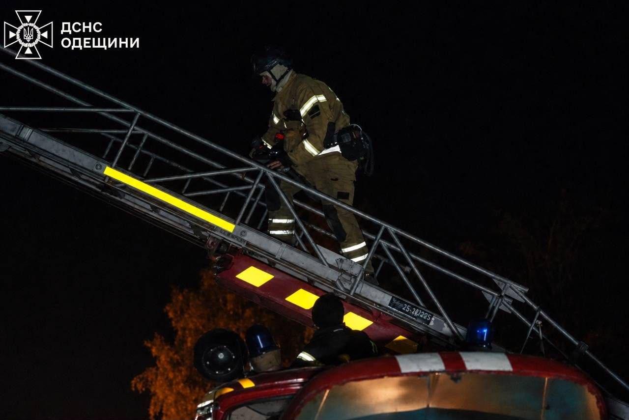 Росія атакувала Одещину, пошкоджені житлові будинки, є поранені