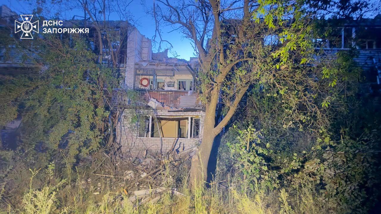 На Запоріжжі окупанти завдали авіаудару по цивільних: одна людина загинула