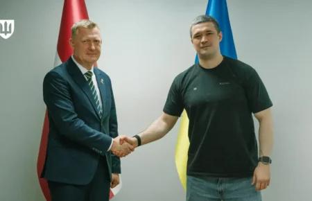 Україна та Латвія розширюють співпрацю у сфері безпілотників та антидронових рішень