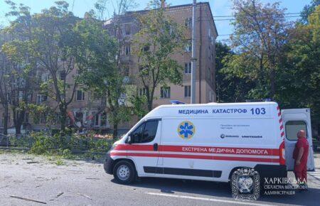 У Харкові росіяни вдарили дроном біля медзакладу