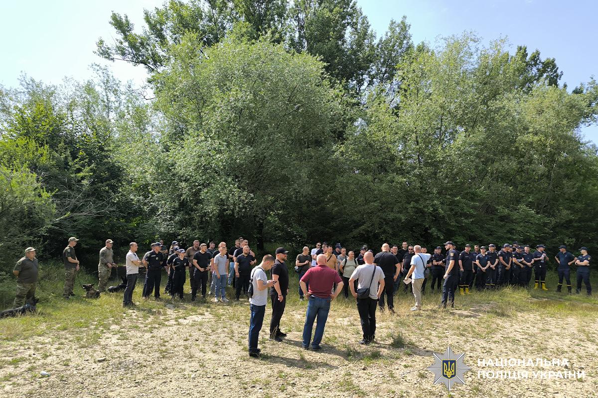 У Чернівцях тривають пошуки восьмирічного хлопчика з аутизмом
