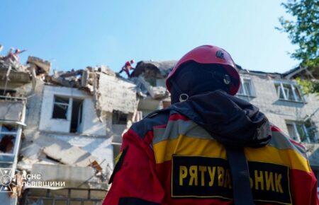 У Львові завершили пошуково-рятувальну операцію на місці ракетного удару