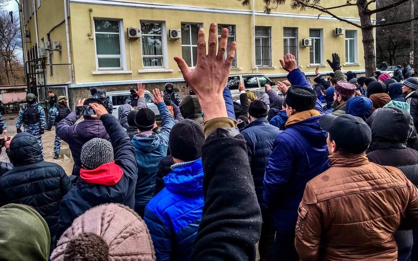 Чому «Кримська солідарність» припинила роботу, та чим загрожує статус «іноагента»
