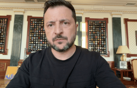 Зеленський про Хмару: він знає, що окупантів не б’ють пустими обіцянками