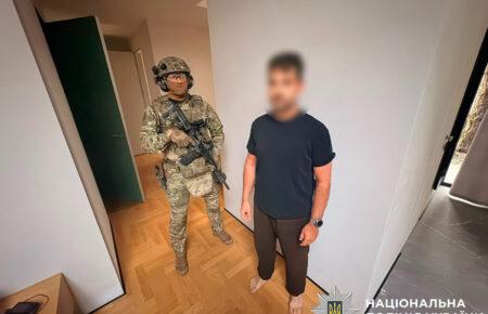 Схему незаконного оформлення відстрочок через приватні ліцеї викрили у Києві (ФОТО, ВІДЕО)