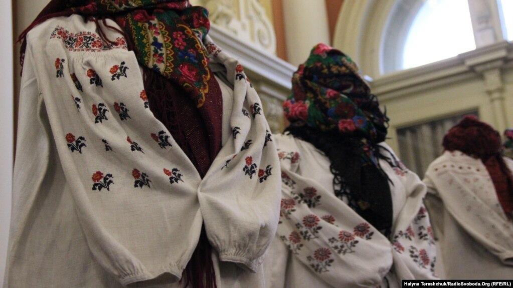 Вишивка Українського Сходу: як вона сформувалася, та як традиції зберігають під час війни