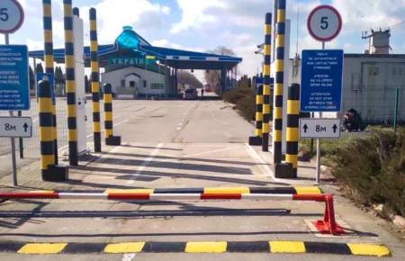 Прикордонники пояснили, як зменшити накопичення транспорту на пунктах пропуску